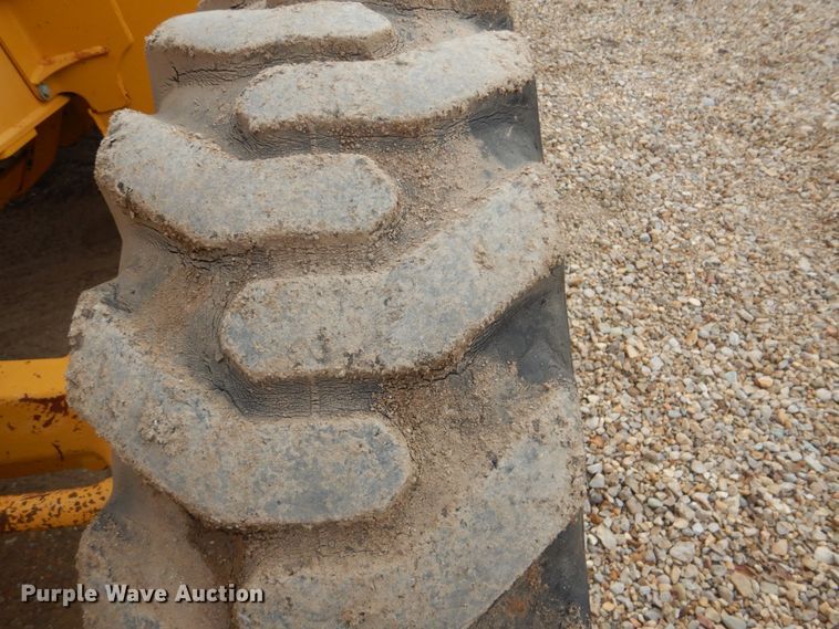 image for item DI2414 2014 John Deere 310SK backhoe