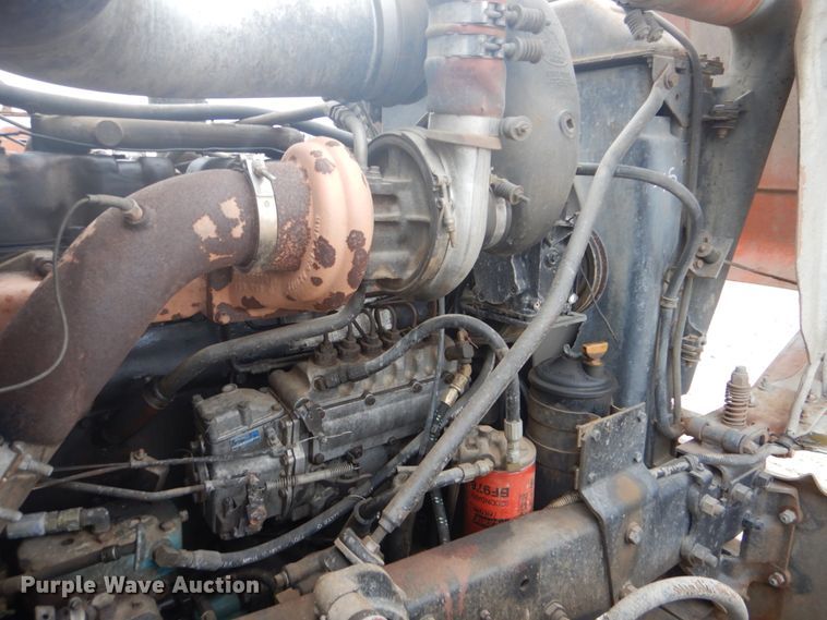 image for item DI2423 1985 Mack R686S1 dump truck