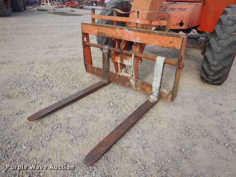 image for item DI2434 1994 SkyTrak 6036 telehandler