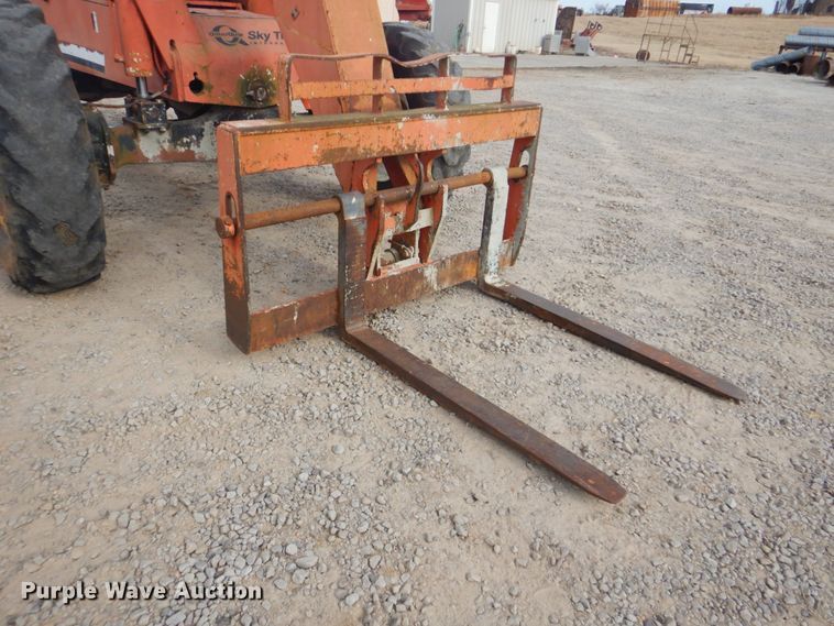 image for item DI2434 1994 SkyTrak 6036 telehandler