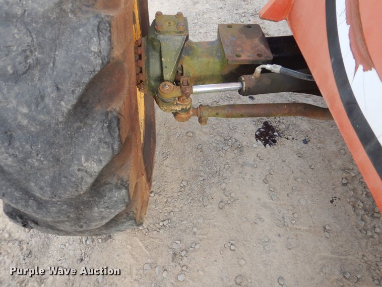 image for item DI2434 1994 SkyTrak 6036 telehandler