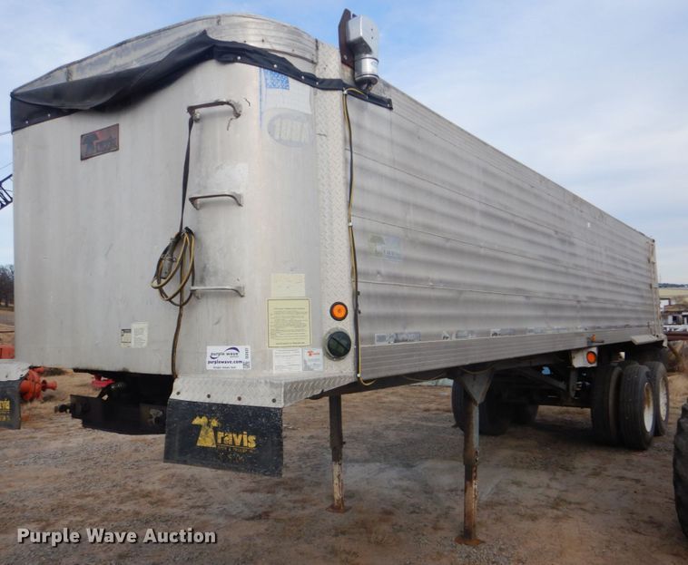 image for item DI2437 2002 Travis S96 end dump trailer