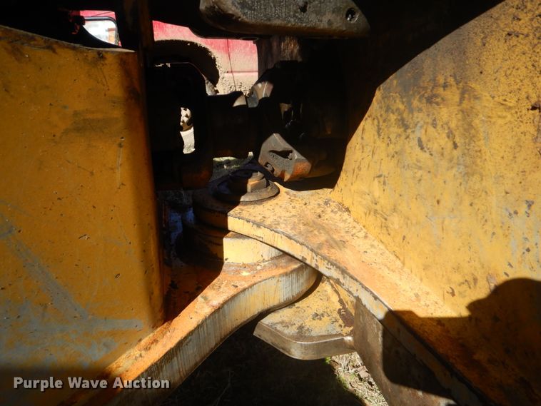 image for item DI2439 2012 Caterpillar 563C feller buncher