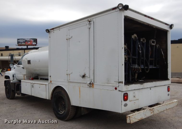 image for item DY9869 1991 Chevrolet Kodiak C6500 service truck