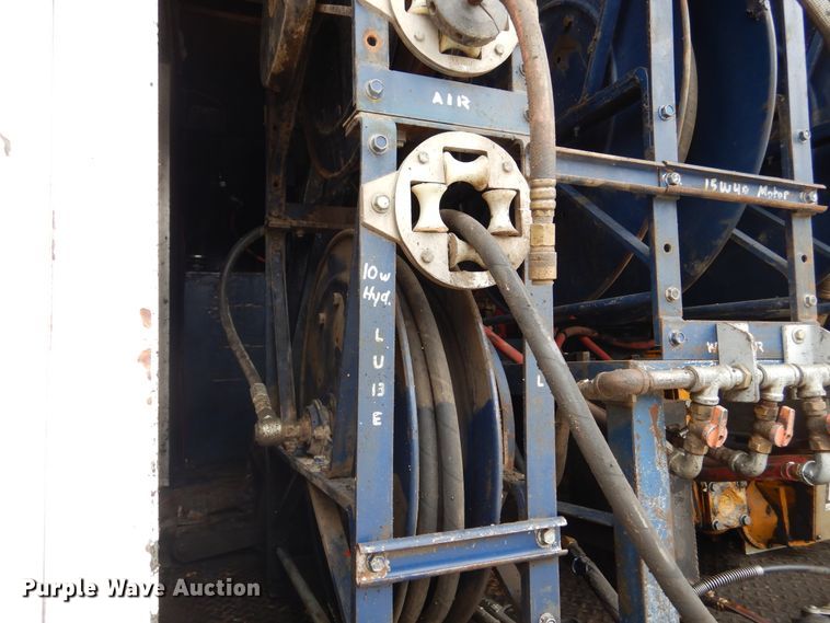 image for item DY9869 1991 Chevrolet Kodiak C6500 service truck