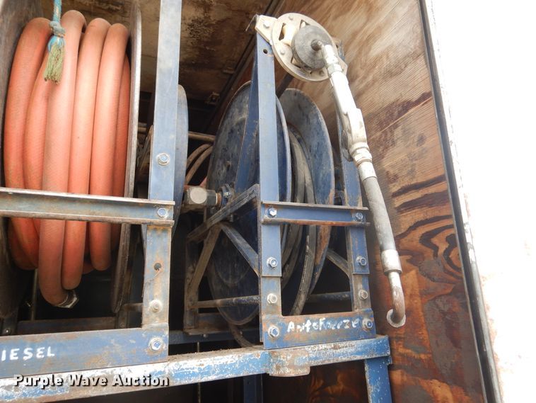 image for item DY9869 1991 Chevrolet Kodiak C6500 service truck