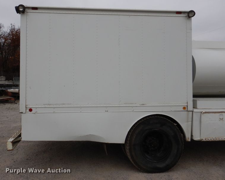 image for item DY9869 1991 Chevrolet Kodiak C6500 service truck