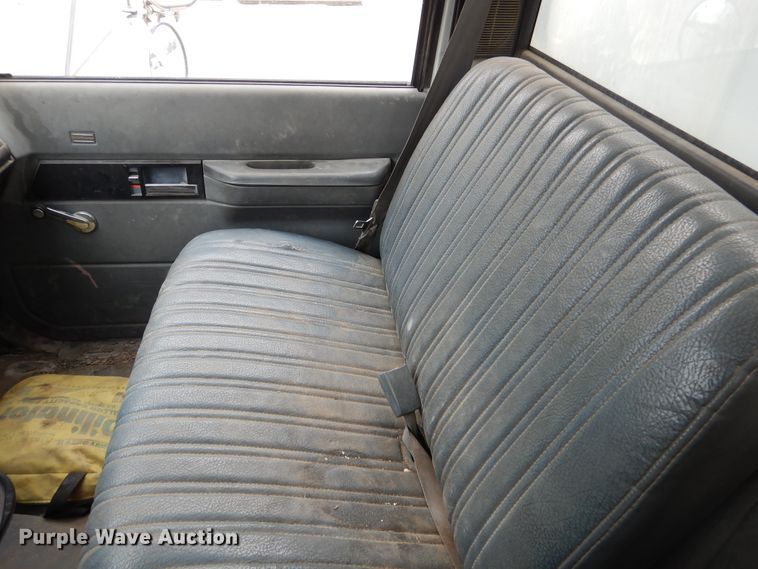 image for item DY9869 1991 Chevrolet Kodiak C6500 service truck