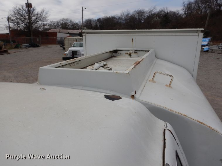 image for item DY9869 1991 Chevrolet Kodiak C6500 service truck