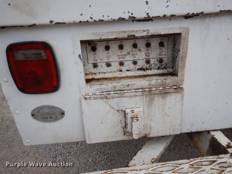 image for item DY9869 1991 Chevrolet Kodiak C6500 service truck