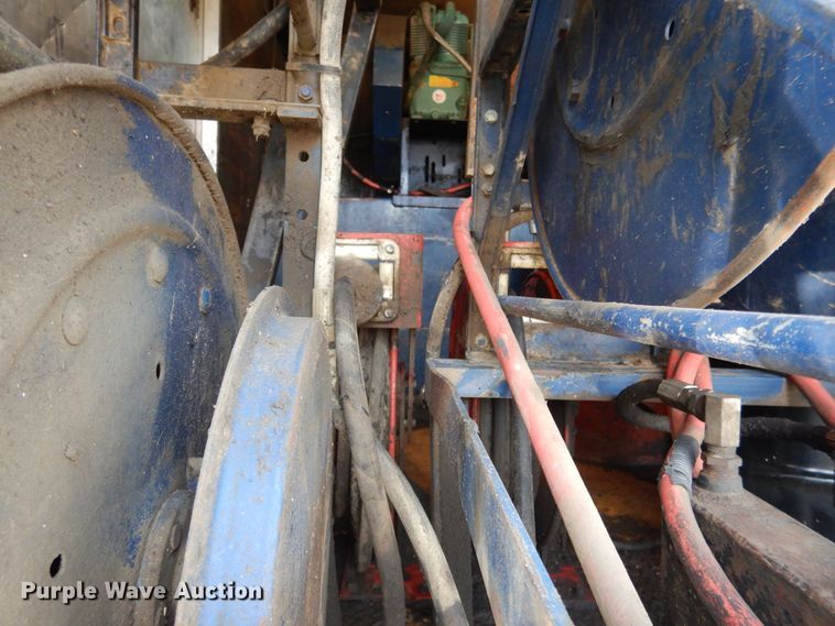 image for item DY9869 1991 Chevrolet Kodiak C6500 service truck