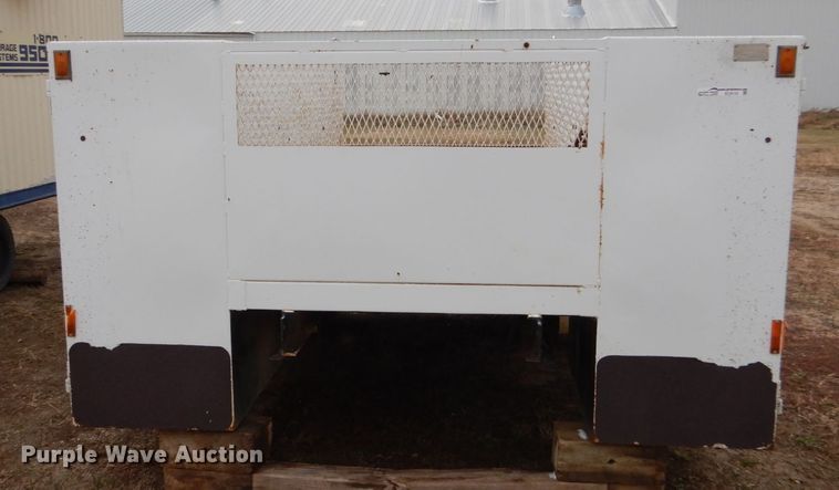 image for item EC9110 Maintainer utility bed