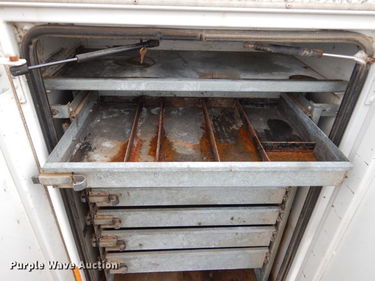 image for item EC9110 Maintainer utility bed