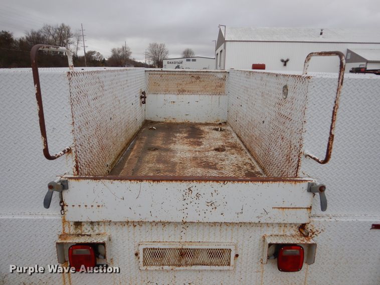 image for item EC9110 Maintainer utility bed