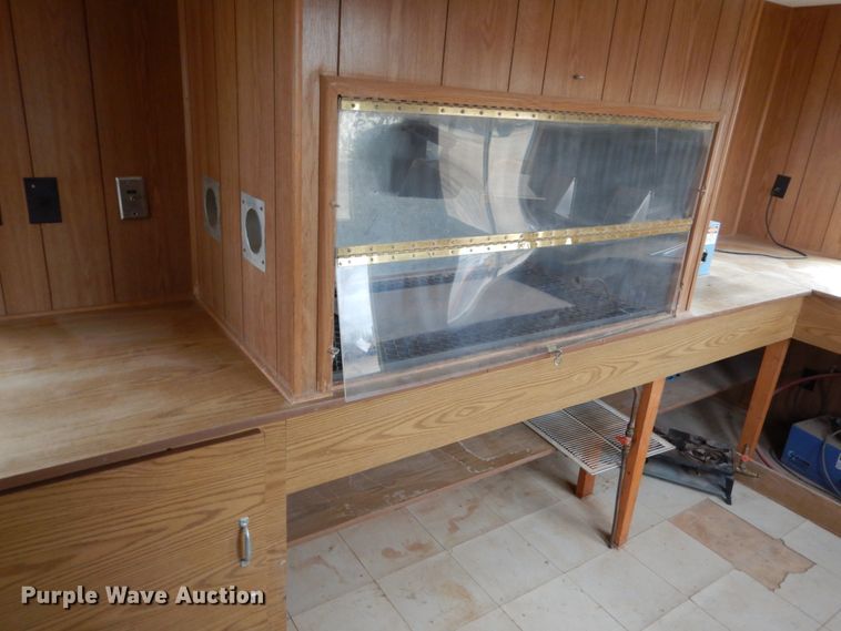 image for item EC9112 1999 Miller office trailer