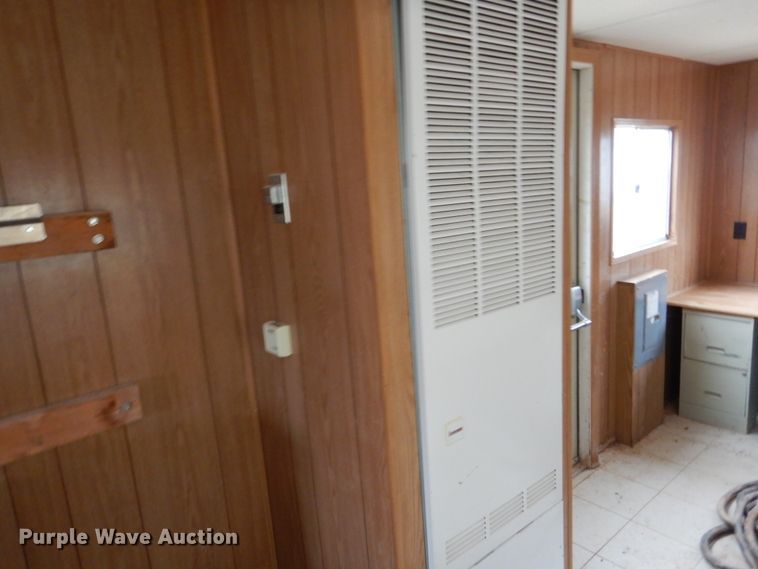 image for item EC9112 1999 Miller office trailer