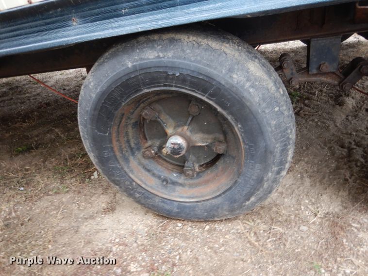 image for item EC9112 1999 Miller office trailer