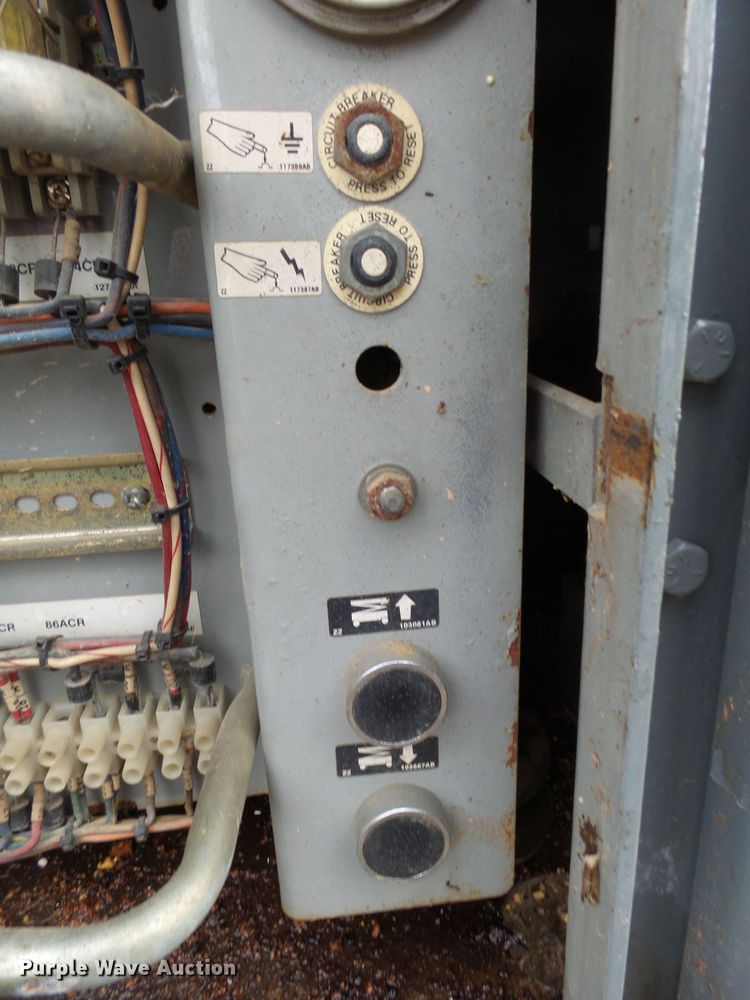 image for item EF9596 Sky Jack SJ7127 scissor lift