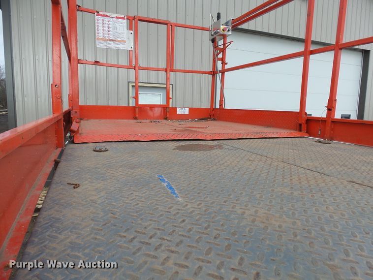 image for item EF9596 Sky Jack SJ7127 scissor lift