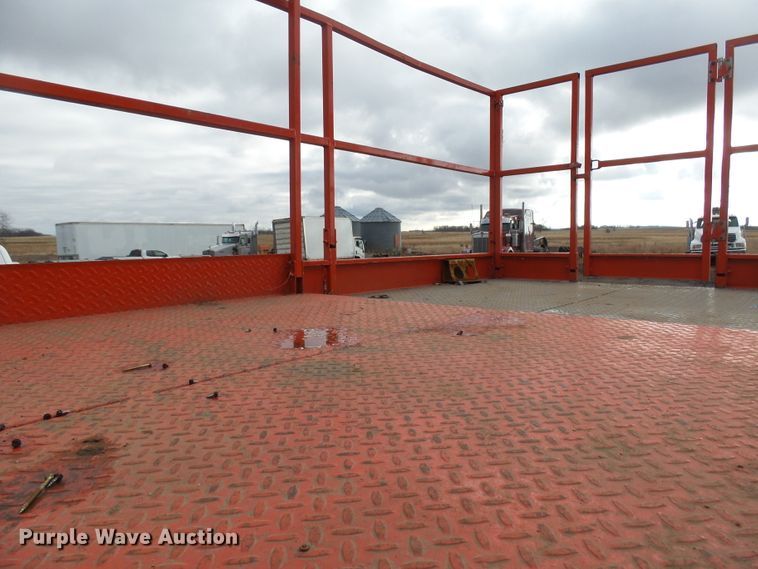 image for item EF9596 Sky Jack SJ7127 scissor lift