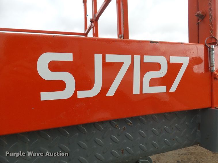 image for item EF9596 Sky Jack SJ7127 scissor lift