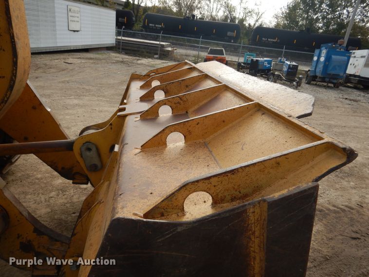 image for item EK9090 2003 Caterpillar 963C track loader