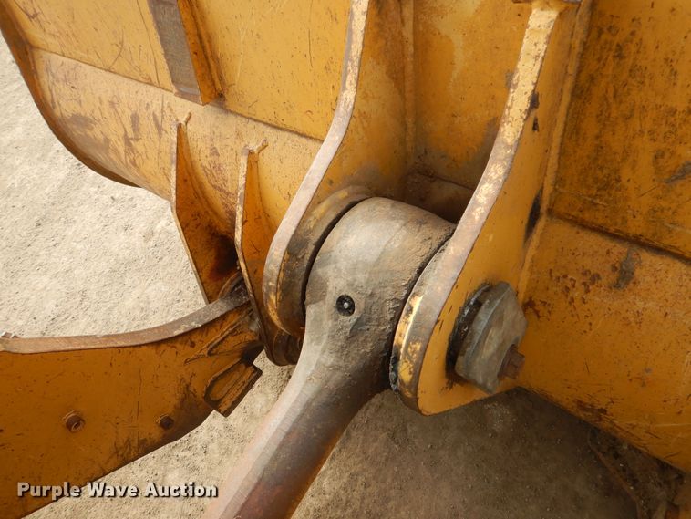 image for item EK9090 2003 Caterpillar 963C track loader