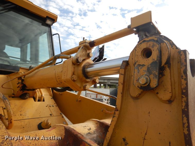 image for item EK9090 2003 Caterpillar 963C track loader