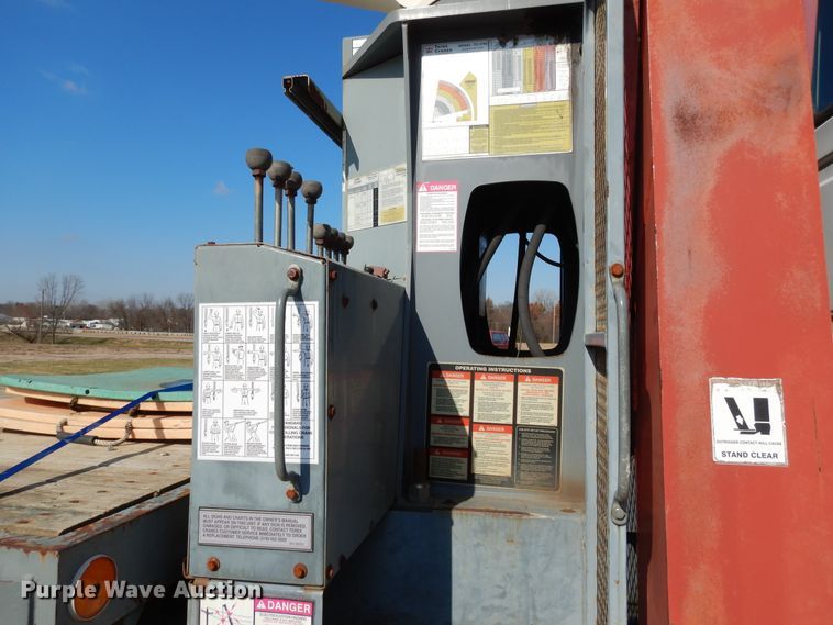 image for item EK9112 2000 Sterling L-Line crane truck