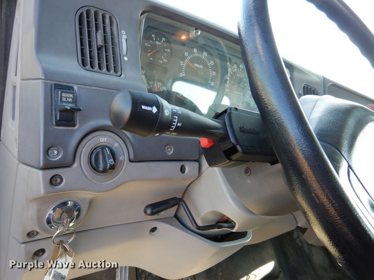 image for item EK9112 2000 Sterling L-Line crane truck