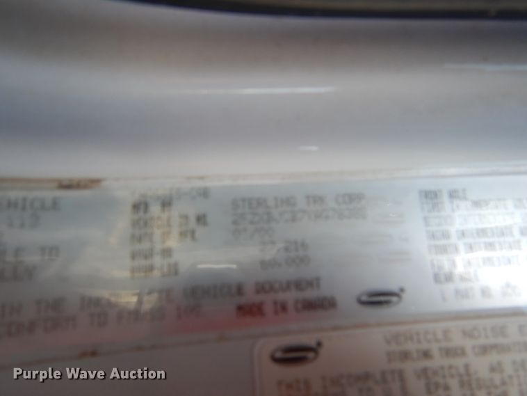 image for item EK9112 2000 Sterling L-Line crane truck