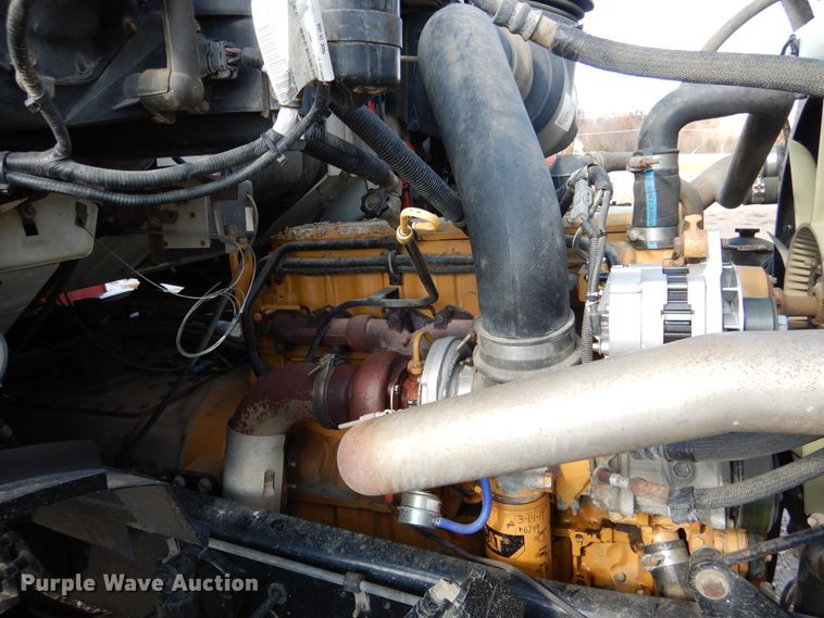 image for item EK9112 2000 Sterling L-Line crane truck