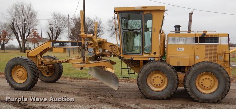 image for item EK9116 1998 Caterpillar 120H motor grader