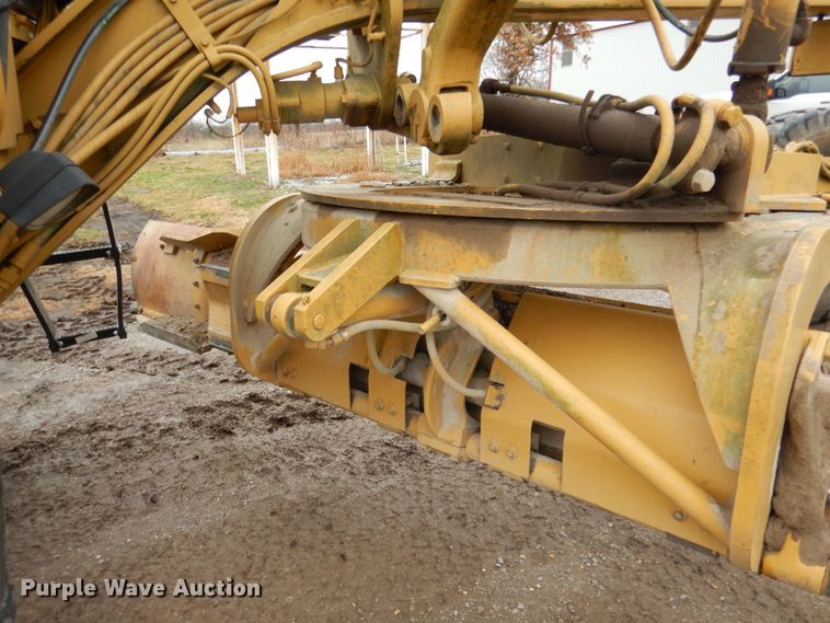 image for item EK9116 1998 Caterpillar 120H motor grader