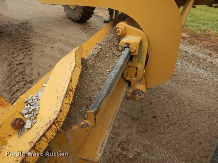 image for item EK9116 1998 Caterpillar 120H motor grader