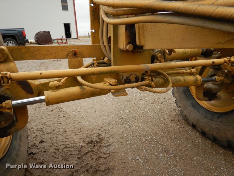 image for item EK9116 1998 Caterpillar 120H motor grader