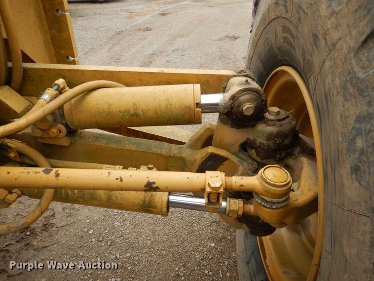 image for item EK9116 1998 Caterpillar 120H motor grader