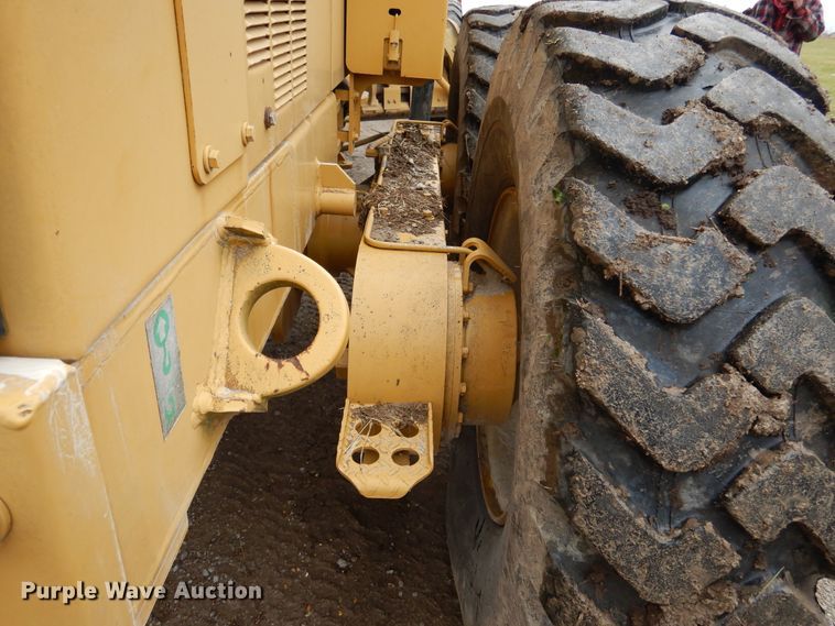 image for item EK9116 1998 Caterpillar 120H motor grader