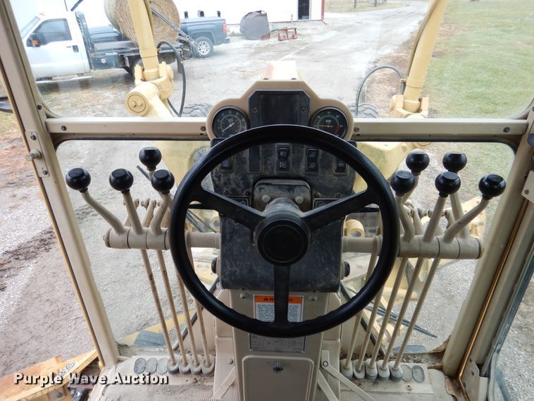 image for item EK9116 1998 Caterpillar 120H motor grader