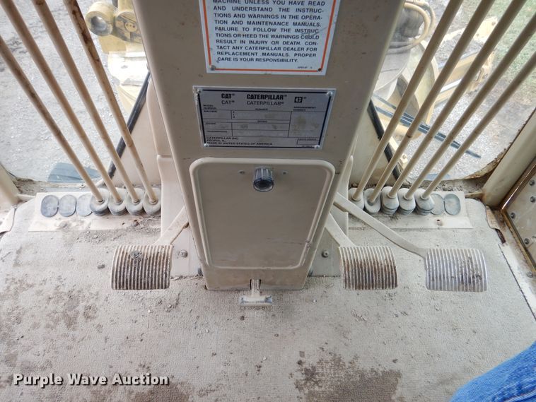 image for item EK9116 1998 Caterpillar 120H motor grader