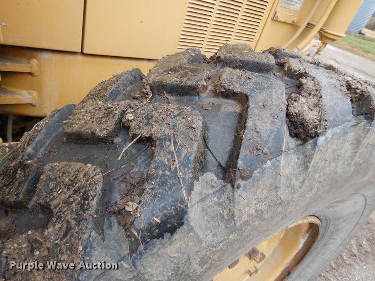 image for item EK9116 1998 Caterpillar 120H motor grader