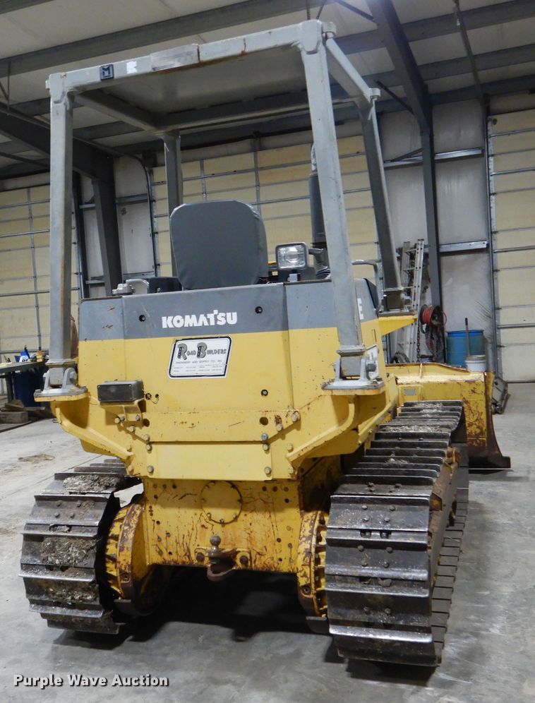 image for item EK9117 1997 Komatsu D37E-5 dozer