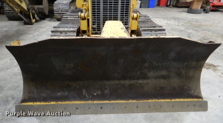 image for item EK9117 1997 Komatsu D37E-5 dozer