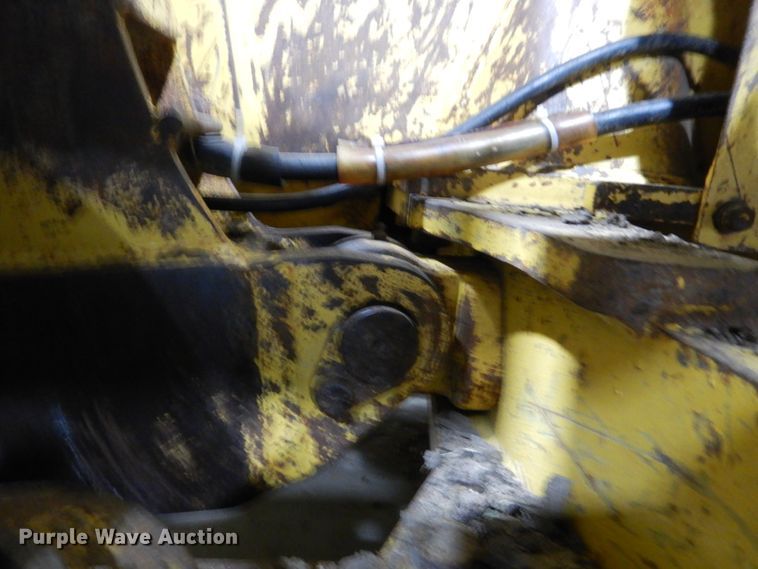 image for item EK9117 1997 Komatsu D37E-5 dozer