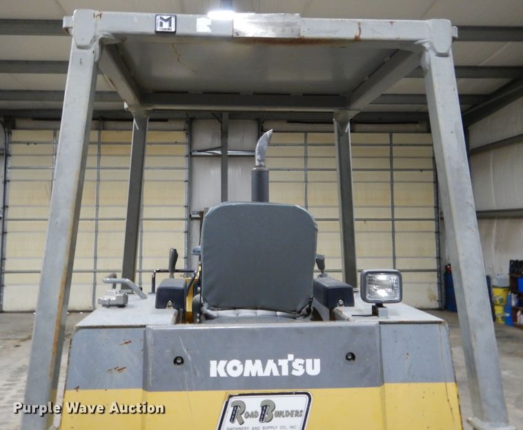 image for item EK9117 1997 Komatsu D37E-5 dozer
