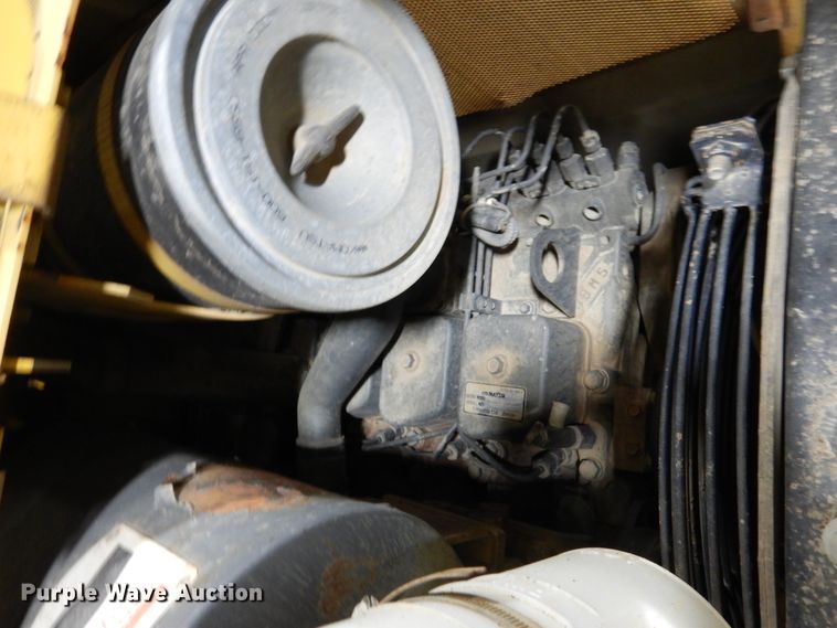 image for item EK9117 1997 Komatsu D37E-5 dozer