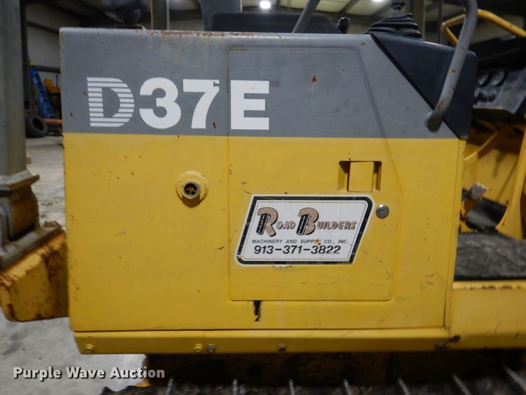 image for item EK9117 1997 Komatsu D37E-5 dozer