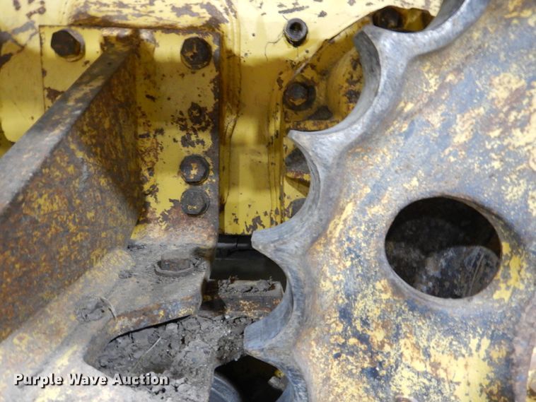 image for item EK9117 1997 Komatsu D37E-5 dozer