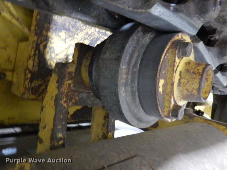 image for item EK9117 1997 Komatsu D37E-5 dozer