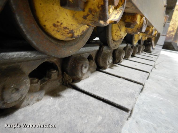 image for item EK9117 1997 Komatsu D37E-5 dozer